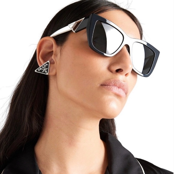 Prada Black and White Sunglasses - Picture 1 of 16